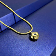 Load image into Gallery viewer, 14K Gold Solitaire