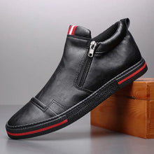 Load image into Gallery viewer, Slip on Men&#39;s Chelsea Boots
