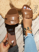 Load image into Gallery viewer, Designer Woman Flat Slippers

