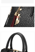 Load image into Gallery viewer, Crocodile Pattern Crossbody Bag
