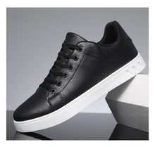 Load image into Gallery viewer, Men Casual Shoe
