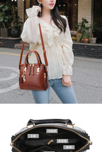 Load image into Gallery viewer, Crocodile Pattern Crossbody Bag
