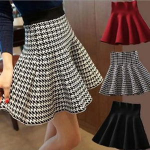 Attractive Solid Color Skirt
