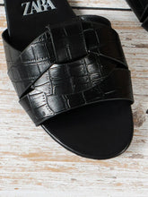 Load image into Gallery viewer, Designer Woman Flat Slippers
