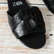 Load image into Gallery viewer, Designer Woman Flat Slippers
