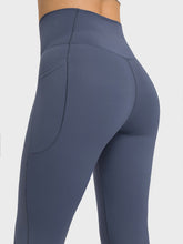 Load image into Gallery viewer, Women Yoga Leggings with Side Pockets
