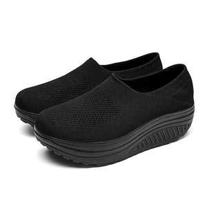 Women's Walking Shoes