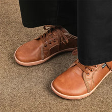Load image into Gallery viewer, Men&#39;s Business Casual Shoe
