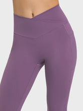 Load image into Gallery viewer, Women Yoga Leggings with Side Pockets
