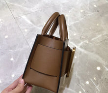 Load image into Gallery viewer, Handbags for Women 2022 Designer Luxury Genuine Leather Metal Square Buckle Shoulder Crossbody Bag Fashion Top Quality Tote Bag

