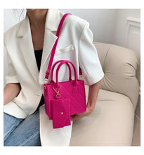 Load image into Gallery viewer, New Zipper Messenger Bag
